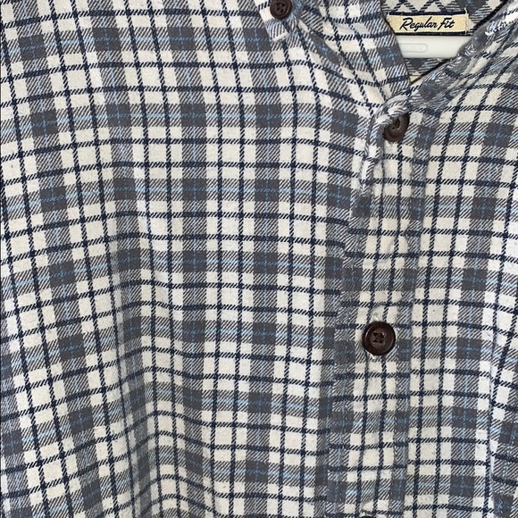Men’s Button Down - Picture 3 of 3